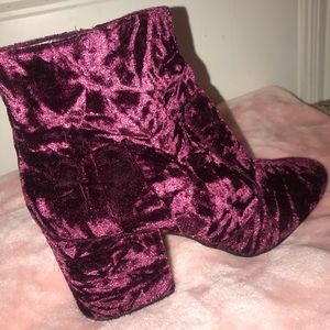 Maroon Gianni Bini fashion boots